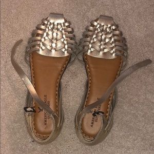 American Eagle sandals